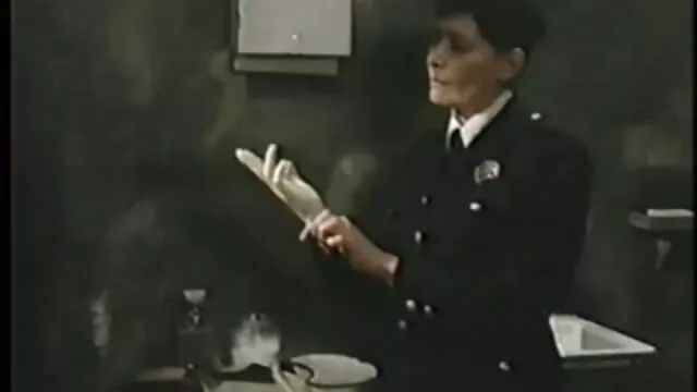 Mika fumando 2 a la vez latin leche videos gay