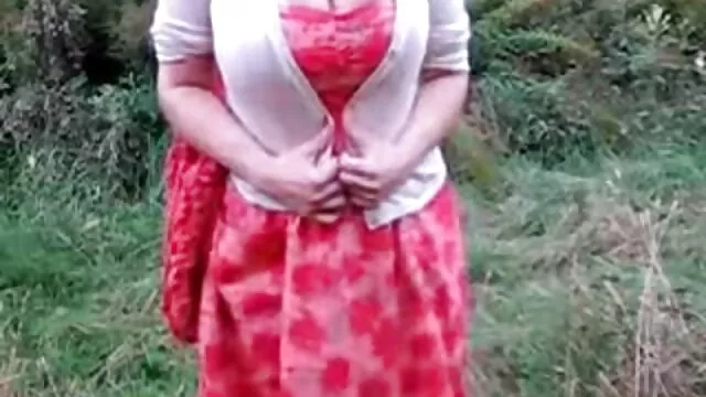 Chica de 18 años haciendo autostop es dominada xvideos latino español