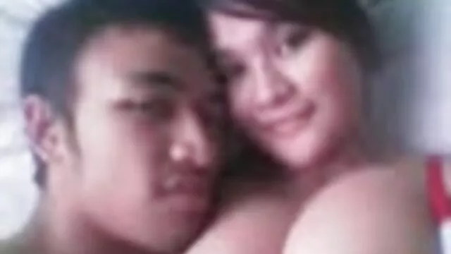 Universidad amateur machos latinos follando la primera escena porno de Aubrey