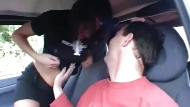 Mofos - Conozco a esa hispanas cojiendo chica - Hot Pink Tamale Tits protagonizada por Nik