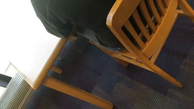 Trabajando con hentai audio español latino el pie de un amigo pt 3 de 4